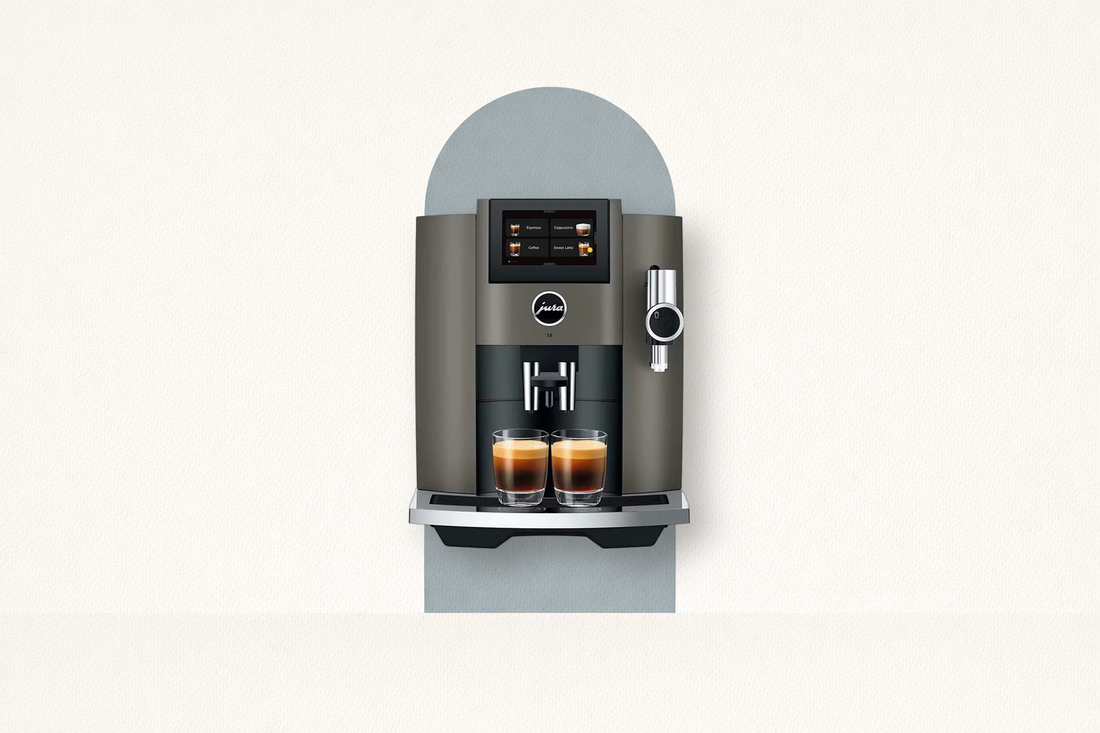 Jura S8 Review (2026): One-Touch Lattes and Hot Milk on a Touchscreen
