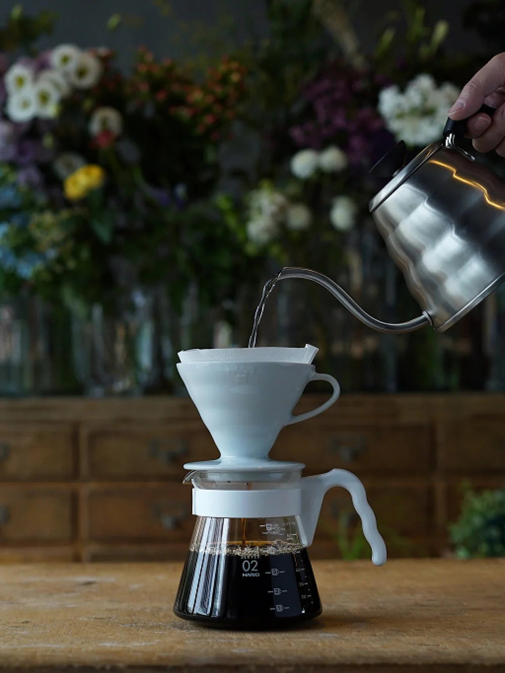 V60-02 Dripper (Ceramic)